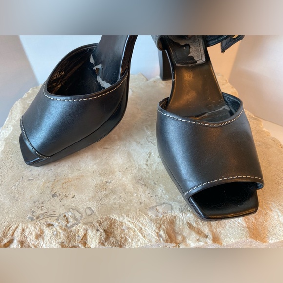 Women’s Franco Sarto Buckle Strap Square Toe Heels Sz 9.5 - Picture 4 of 7